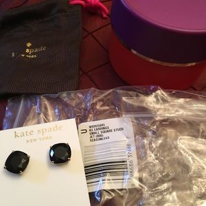 NWT Kate Spads ♠️Jet Small Square Studd